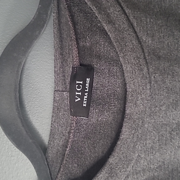 Vici Long Sleeve Tee - Picture 2 of 2